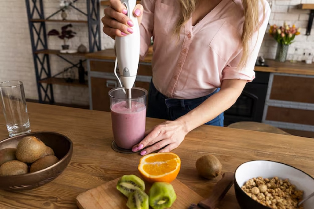 Immersion blender vs blender: which one should you actually choose for everyday cooking?